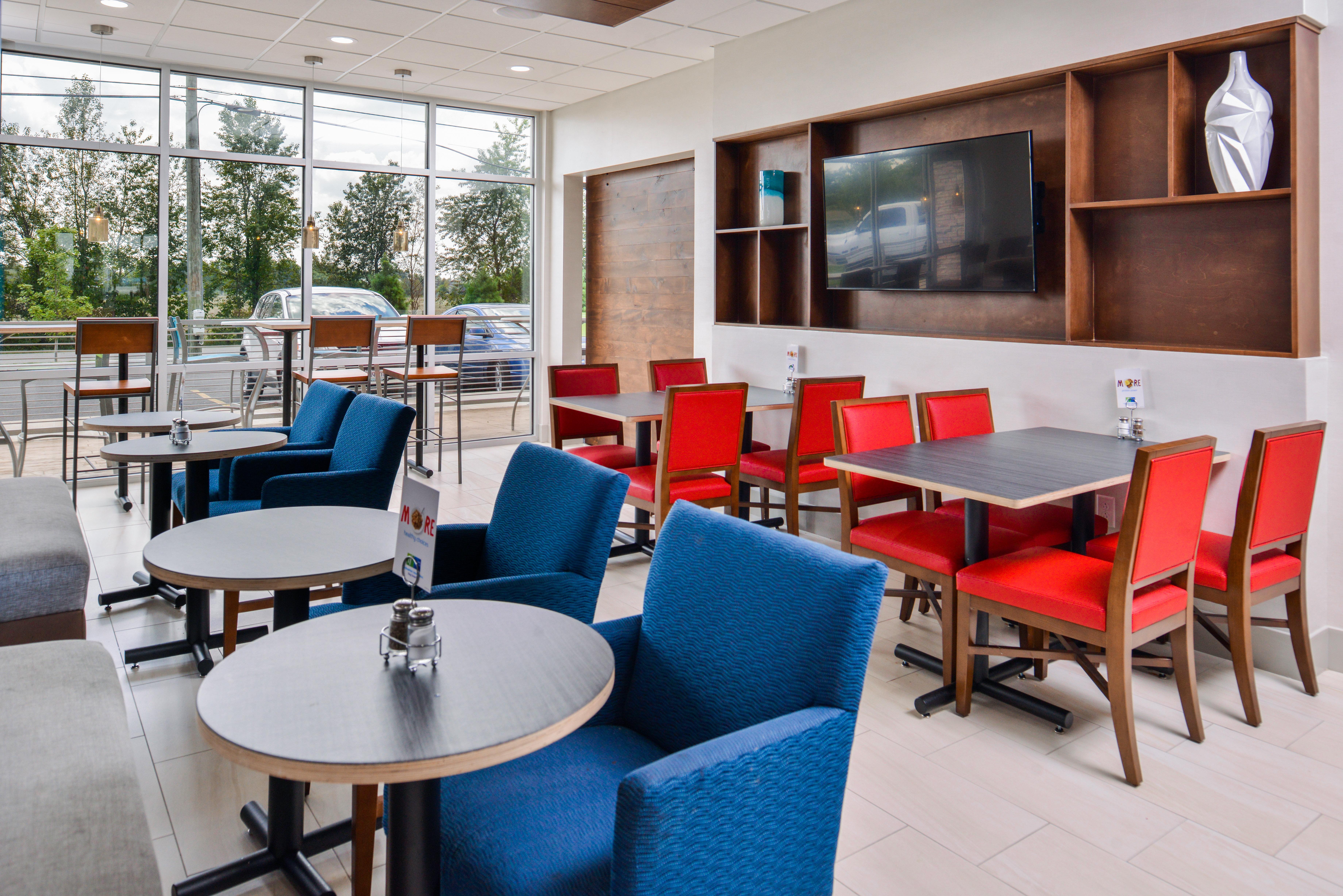 Holiday Inn Express & Suites - Siloam Springs By Ihg Exterior foto