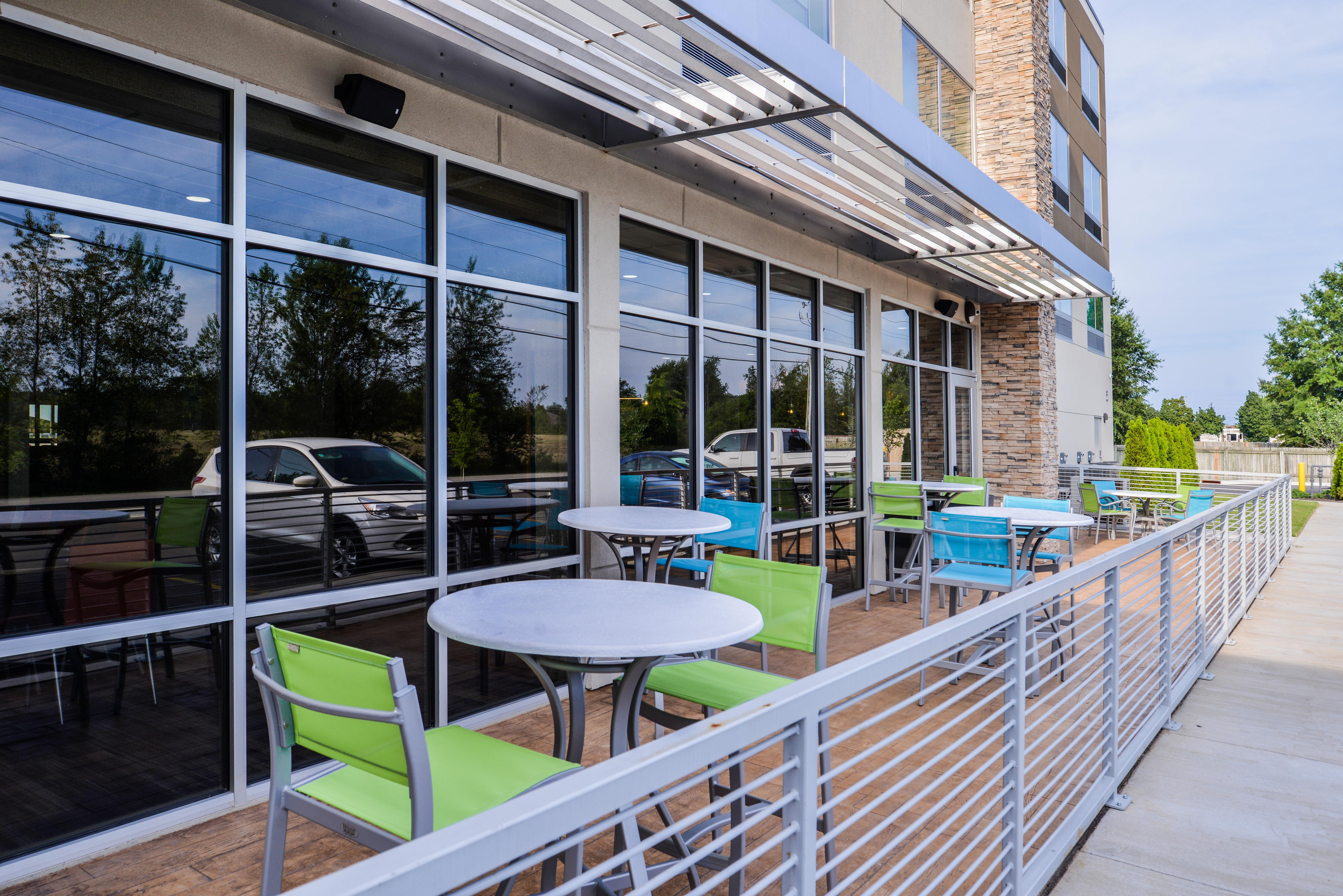 Holiday Inn Express & Suites - Siloam Springs By Ihg Exterior foto